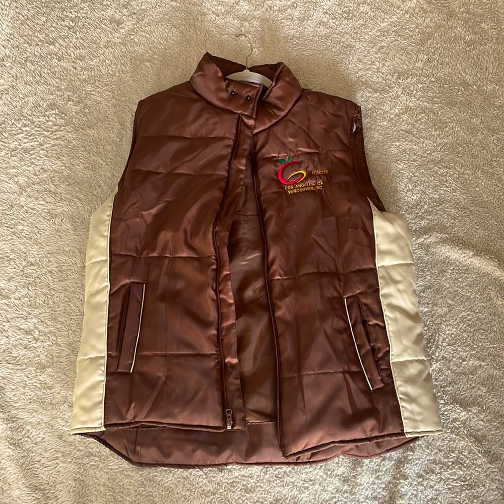 a beautiful piece to have just to put on over any outfit
